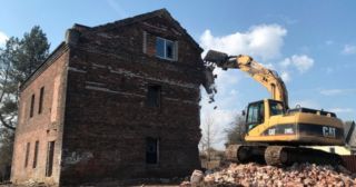 Демонтаж кирпичного дома Армавир, цена от 2922 руб.