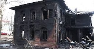 Демонтаж дома после пожара в Армавире - Быстро и надежно от Сварной-Рмв от 2153 рублей