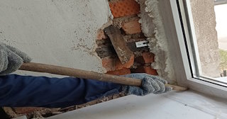 Демонтаж оконных откосов по выгодной цене от 513 руб. в Армавире - Сварной-Рмв