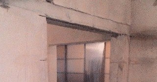 Демонтаж проема в кирпичной стене в Армавире | Цена от 1538 рублей