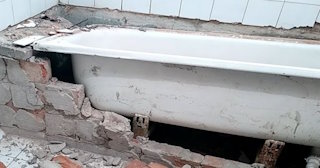 Демонтаж ванной комнаты в Армавире - стоимость работ от 821 руб. | Сварной-Рмв